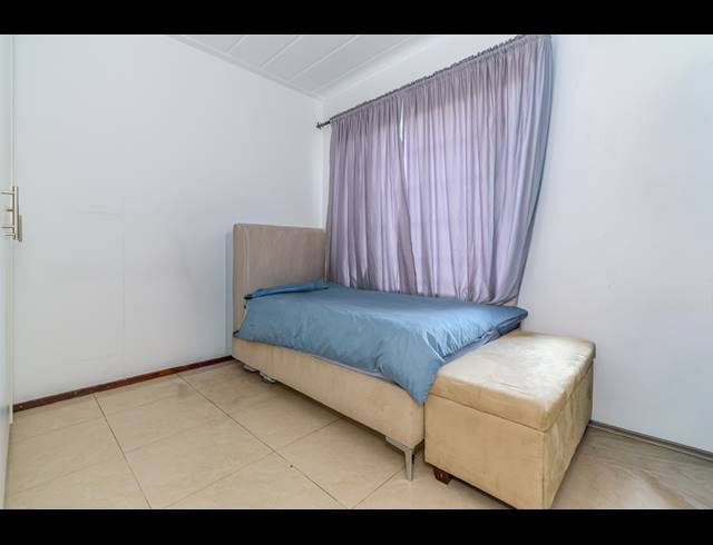 3 BEDROOM APARTMENT BLOCK TO LET IN MORNINGSIDE